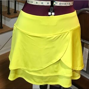 Athleta yellow tennis skort skirt shorts S